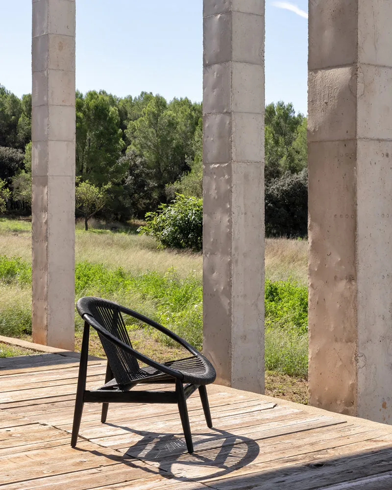 Frida Lounge Chair Available in 2 Styles